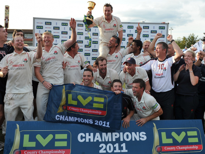 Cricket - LV County Championship - Somerset vs. LancashireThe Lancashire team celebrate with the Championship trophy at the County Ground, Taunton